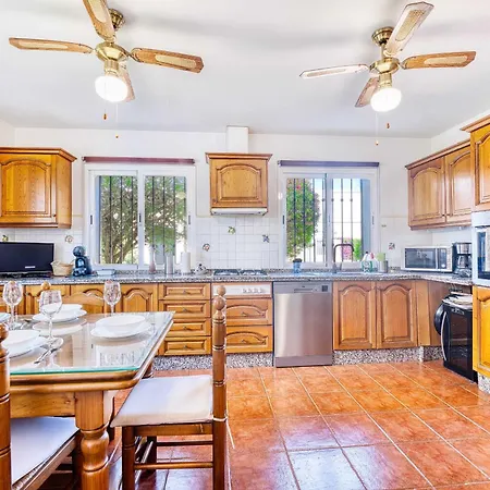 1106 Marbella Large Family *