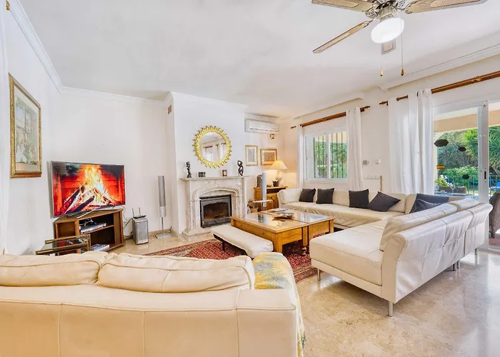 1106 Marbella Large Family * Εστεπόνα