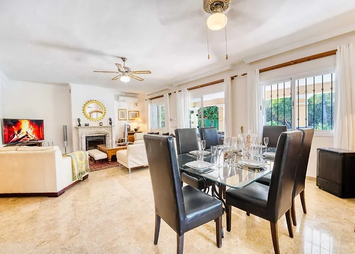 Βίλα 1106 Marbella Large Family Εστεπόνα