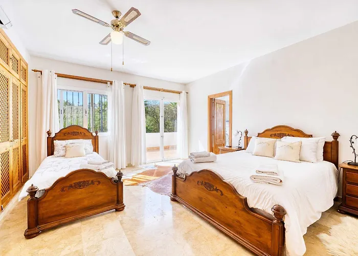 1106 Marbella Large Family Εστεπόνα