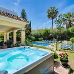 Villa 1106 Marbella Large Family