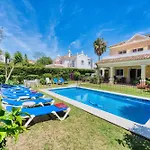 1106 Marbella Large Family Villa *